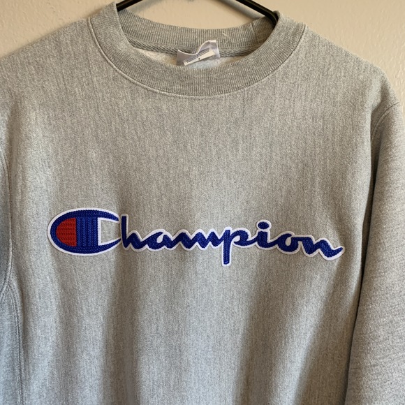 GRAY REVERSE WEAVE CREW NECK SWEATER - Picture 3 of 10